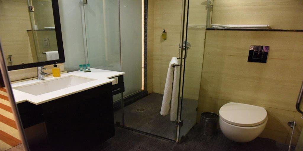 The Madison Hotel New Delhi Ngoại thất bức ảnh